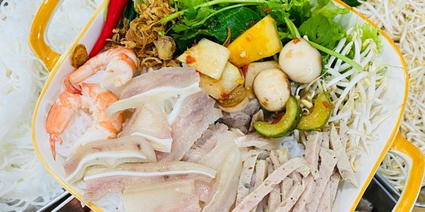 XÔI & MÌ BẾP NHÀ HẠNH