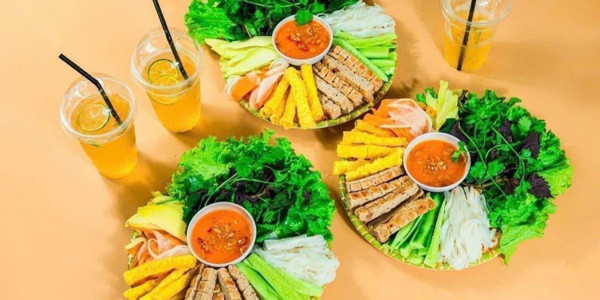 Chớn Food - Đồ Ăn Vặt, Coffee & Tea - 159 Lều Văn Minh 