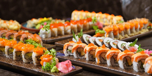 SUSHI - YUJIN IZAKAYA - Duy Tân