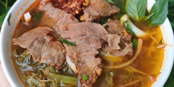 Bún Bò Hẻm - Trương Định
