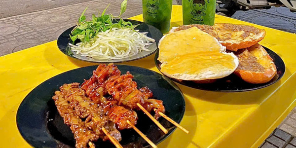 Bánh Mì Bò Nướng Bơ Cambodia 1995 Nguyễn Cầm