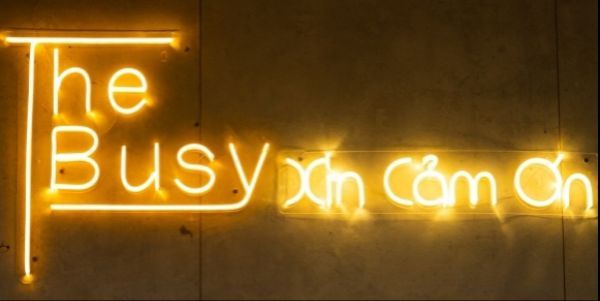 The Busy Coffee - Chu Mạnh Trinh