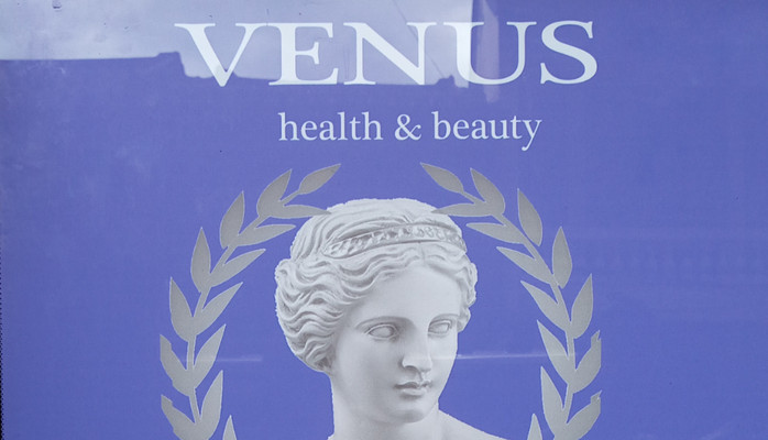 Venus Greek Yogurt - Greek Yogurt Bowls, Salads & Smoothies - Ki Ốt 114 Hoàng Diệu