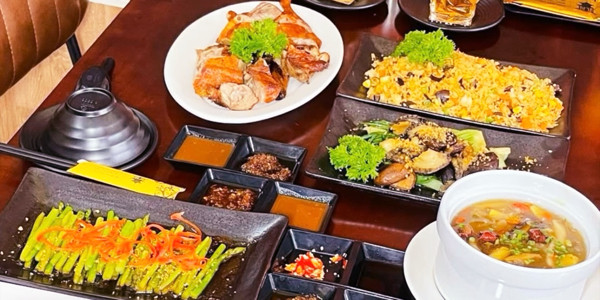 Phúc Lâm Môn - Vịt Quay Bắc Kinh, Dimsum & Mì Xá Xíu - Dương Công Khi