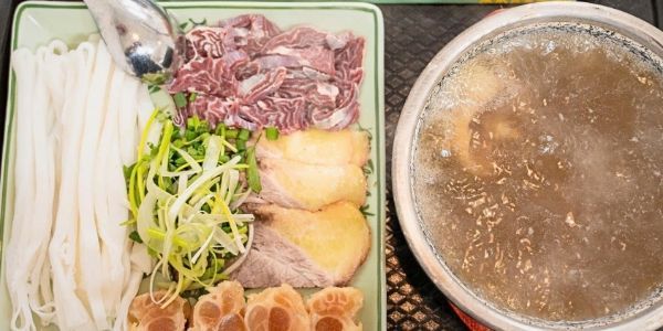 Phở Sạch Tráng Tay - Phở Thịnh Vượng - Thái Thịnh