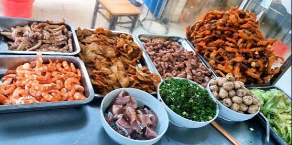 Nguyên Nguyên - Bún Cá Cay - Lê Lợi