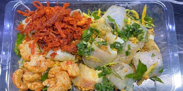 Tiệm Của Chúng Mình - Bánh Tráng Phơi Sương Trộn Mỡ Hành - 80 Trương Định