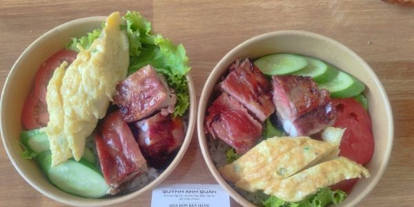 Quỳnh Anh Quán - Cơm Sườn Nướng Mật Ong - 98 Phạm Ngũ Lão