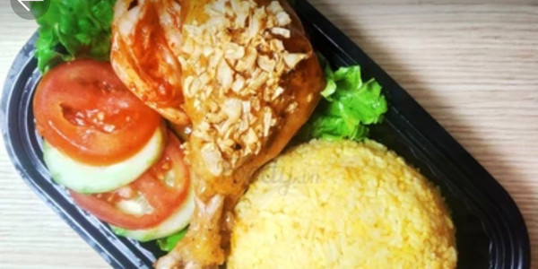 Cơm Gà Ngon Nhà Làm - Mễ Trì