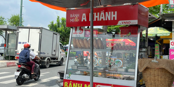 Tiệm Bánh Mì A Khánh - Chả Bò Hội An - Phạm Văn Đồng