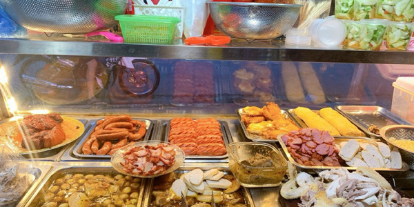 Xôi Tâm - Cơm Gà Quê - 464 Lê Lợi