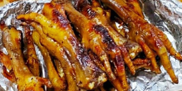 Chân Gà Nướng Minh Còi - Tam Trinh