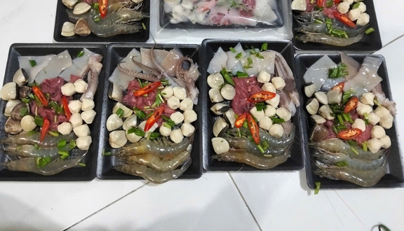Tiệm Lẩu - Cô Út - Lẩu, Hải Sản & Mực