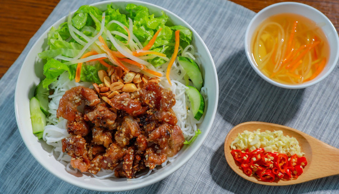 Bánh Ướt, Xôi & Bún Thịt Nướng - Nguyễn Văn Linh
