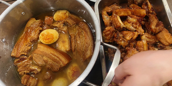 Phương Anh - Xôi, Bánh Mỳ & Trà Trái Cây - Vũ Trọng Phụng