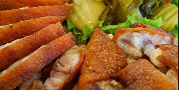 ĐUÔI HEO CHIÊN GIÒN NGỌC LAN