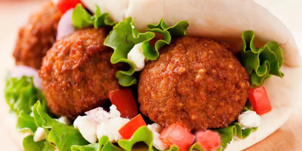 Bánh Mì Burger, Kebab Falafel & Smoothie - Gotcha Saigon