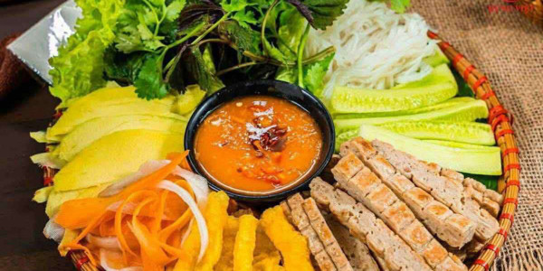 SUSU QUÁN - XÔI, MỲ CAY & NEM NƯỚNG NHA TRANG