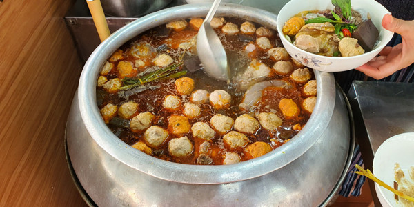 Bún Bò Huế An Cựu - 79 Đường Vòng Cầu Niệm