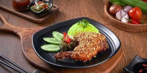 Cơm Tấm & Cơm Gà Lá Dứa