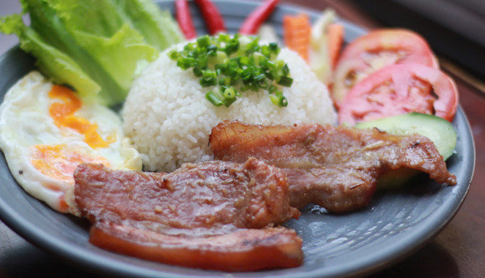 TIỆM CƠM TẤM - RAWCOCO - 70 Hùng Vương