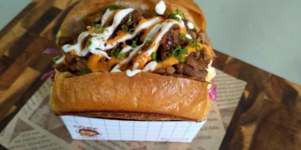 Côbe Sandwich - Đường 49B