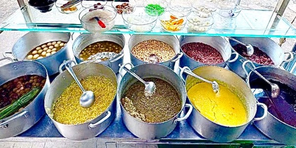 Chè Cung Đình Huế - Bùi Văn Hoà