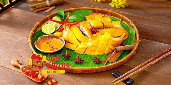 Gà Ủ Muối Hoa Tiêu & Chân Gà Ủ Muối - JUN Foods