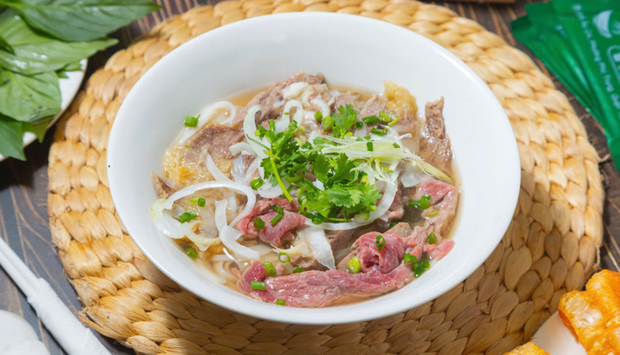 Âu Cơ - Phở