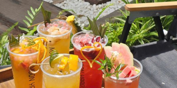 MOON YARD - Trà Sữa, Trà Trái Cây & Đồ Ăn Vặt