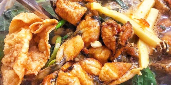 Nhất Trung Quán - 18 Thượng Đình