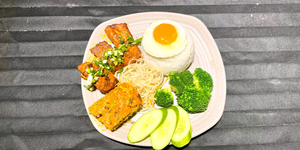 Cơm Tấm Sườn Nướng - Ngõ 234 Hoàng Quốc Việt