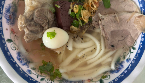 Gỏi Cuốn & Cơm Nắm - Tây Bắc Lân