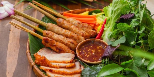 Chả Ram Tôm Bình Định, Tôm Chua Huế & Nem Chua Cuốn Các Loại - Nguyễn Đình Hoàn
