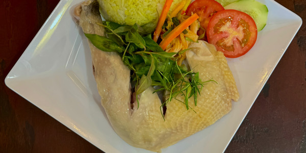 Cơm Gà Cô Nga - 320 Hồ Tùng Mậu