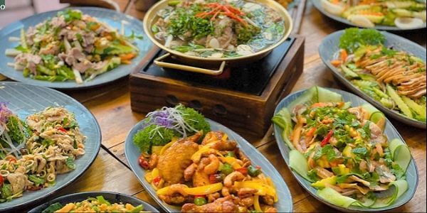 Quán Nhà Em Bia Hơi Hà Nội - Trần Não