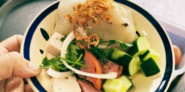 Yui - Kimchi, Giò Heo Hầm & Món Hàn