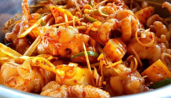 Chân Gà Ta Sốt Thái - Tô Hiệu