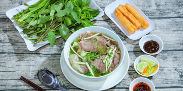 Phở Lý Quốc Sư - 23 Bình Chiểu