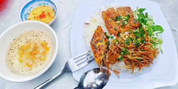 Quán Chay - Cơm Tấm, Bún & Bánh Mì - Tân Ngãi