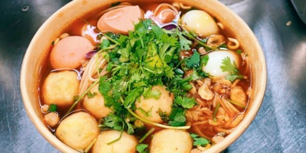 Ăn Vặt Thân Thiện - 51 Phan Bội Châu