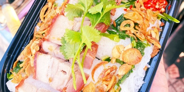 Bánh Hỏi Heo Quay & Bún Heo Quay - Nguyệt Hào