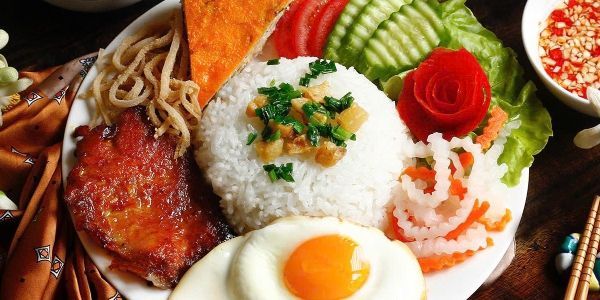 Cơm Thịt Nướng & Bún Chả Hà Nội - Ngô Sĩ Liên