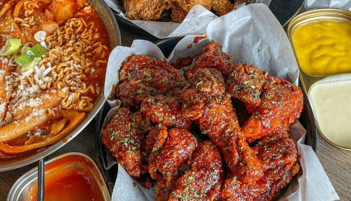 Luxury Ga - Jin Mi Food - Gà Rán Và Đồ Ăn Hàn Quốc - 156 Lê Duẩn