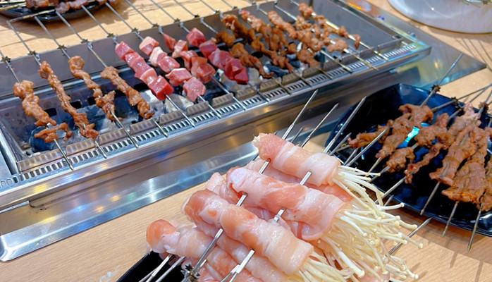 Nướng Xiên Que Shuyun舒雲烧烤 - BBQ Xiên Que - Võ Thành Long