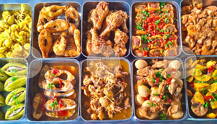 Cơm Phượng - Quán Cơm Trưa Bình Dân - Ấp Tân Thới 2