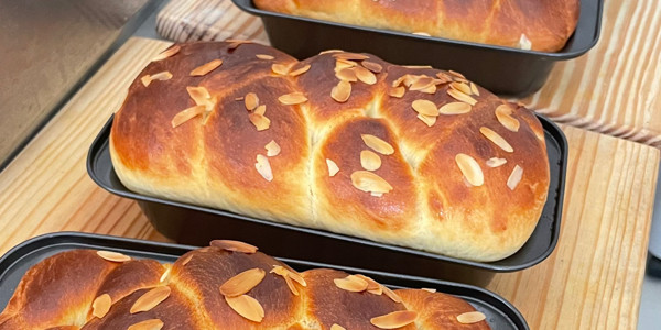 WHALE BAKERY NHA TRANG