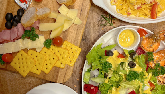 Beertown Restaurant - Nhà Hàng - Hùng Vương