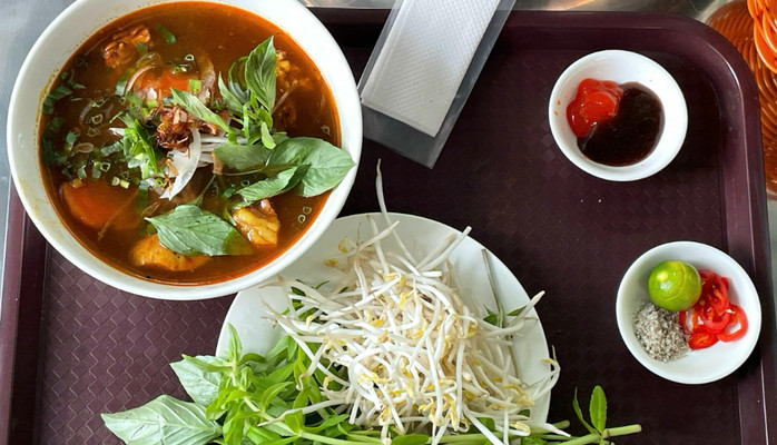 Hoàng Quyên - Bò Kho - Hoàng Văn Thụ