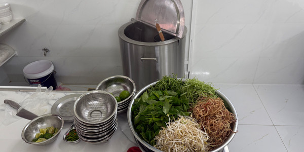 Bún Riêu Phượng - Phạm Ngọc Thạch